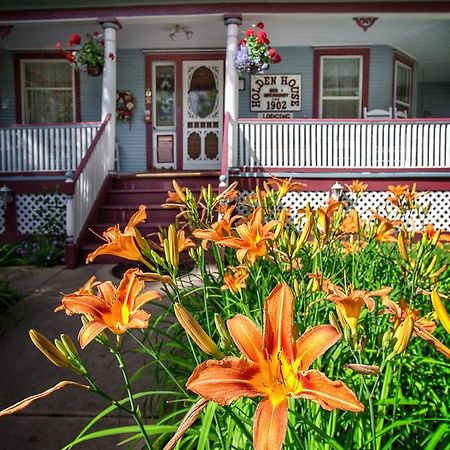 Holden House 1902 Bed & Breakfast Inn Colorado Springs Exterior photo